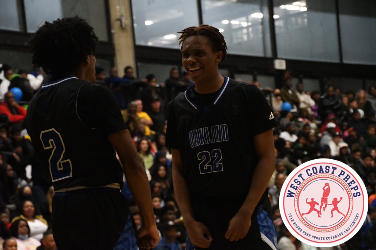 westcoastpreps_'s tweet photo. This one was for The Town.

Oakland’s fourth attempt against Oakland Tech went to perfection, as the Wildcats are heading to the state championship.

Story: https://t.co/2pqmoPXzXV https://t.co/n0MRJKAZKJ