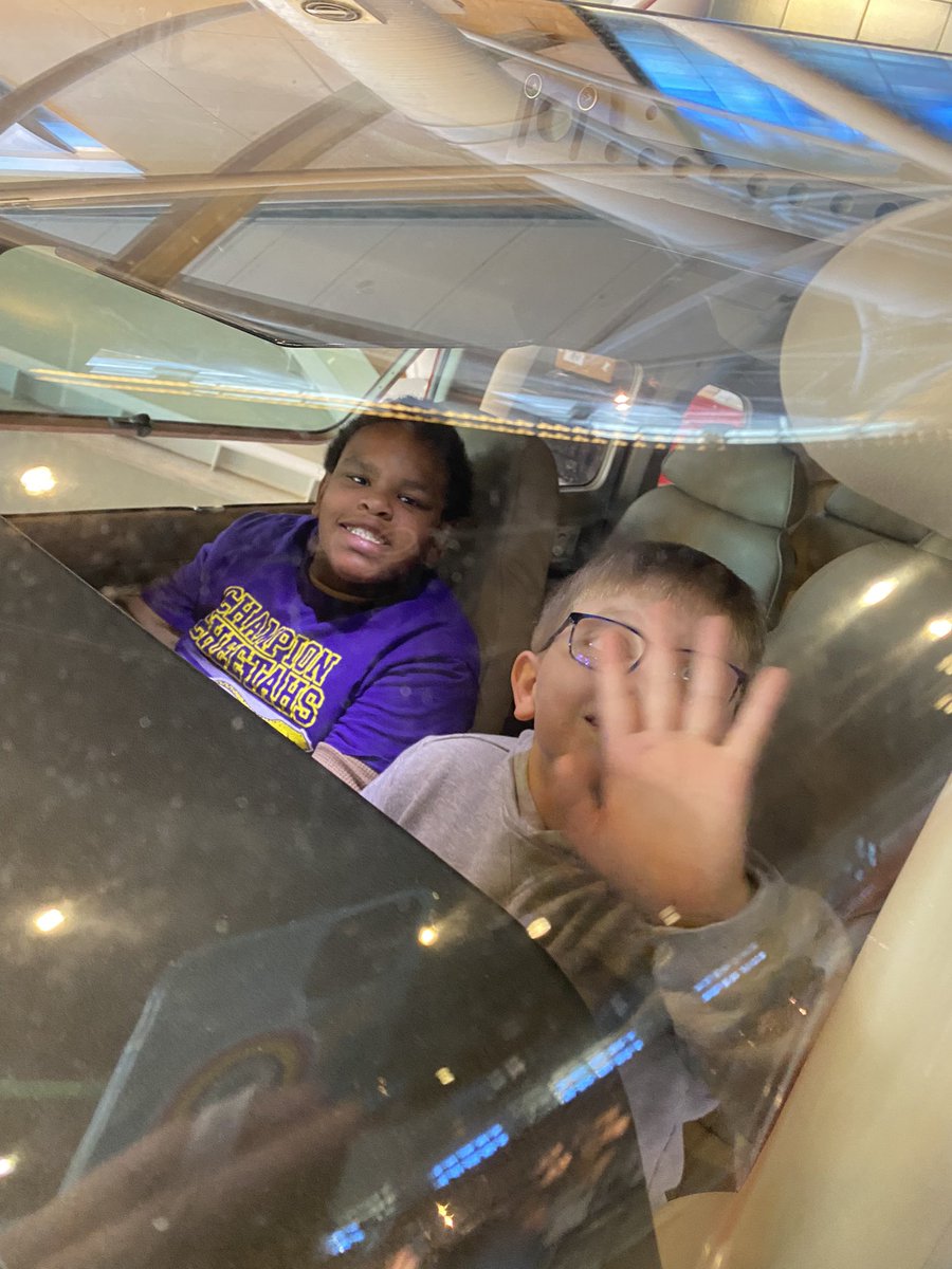CPES_Ballstars's tweet photo. Future pilots!!! https://t.co/xOJANWlg8g