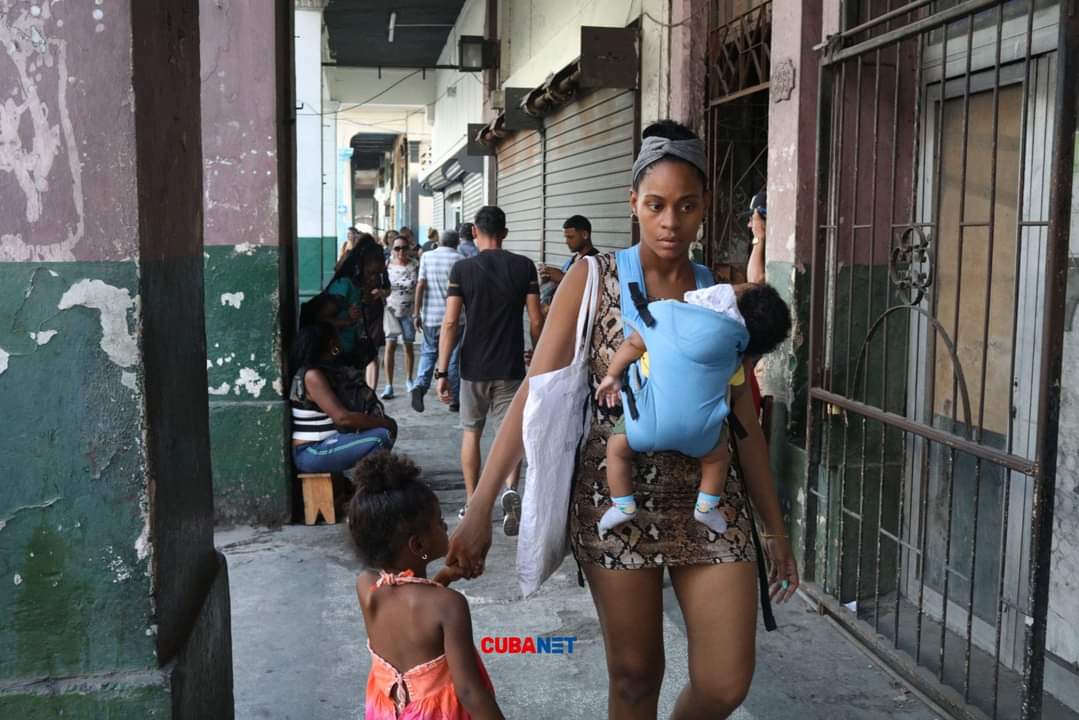 lavozinfo2023's tweet image. #CUBANET a compartido algunas fotos de mujeres cubanas al azar hoy quiero  quiero miren el rostro de la mujer cubana.