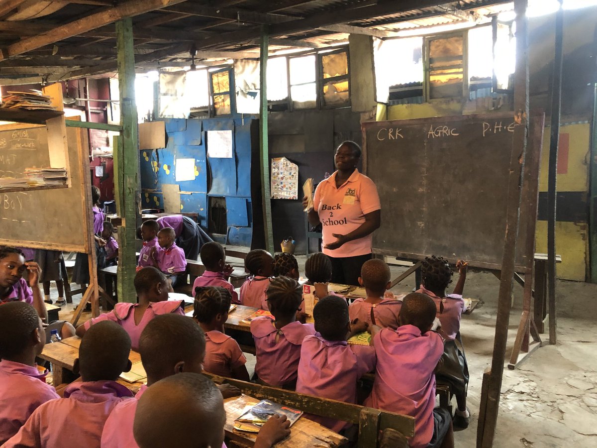 SOUQNewsTV's tweet photo. More clips from SOUQ NEWS visit to MORIT INTERNATIONAL SCHOOL Ajegunle.

where school fees is paid with plastic bottle (pep bottles) https://t.co/ZZ2pAj40g4