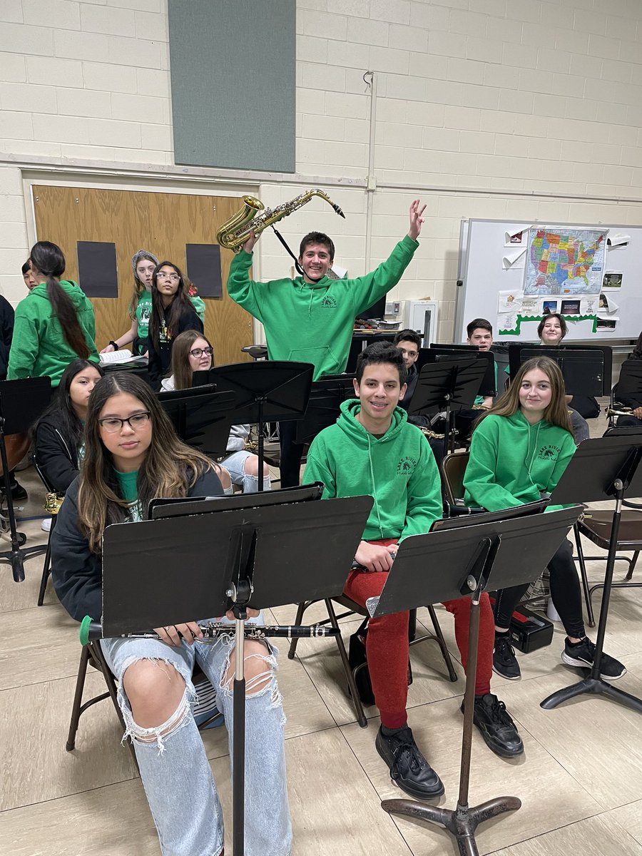South side Band Festival today at LRMS! Congratulations to all of our band students for all of their hard work! Can’t wait to see them perform tomorrow at the District Arts Festival! #AimforExcellence #ArtsareEssential <a href="/Brick_K12/">Brick Township Public Schools</a>