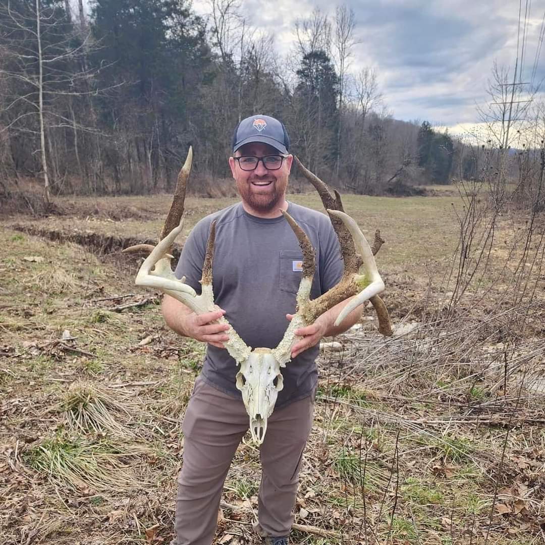 My LAWD Look at this freak found in southern Ohio by Patrick Pearson. Wow!
#turkey #turkeyhunting #outdoors #tennessee #wildlife #nature  #TennesseeSportsman #sportsman #predatorhunting #deerhunting #bowhunting #whitetail #buck #fishing #deerseason #hunting #farm