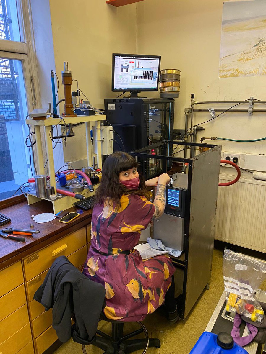 TomatronMitch's tweet photo. Big shout out to my awesome research team on international womens day! Thanks for all your awesome science! @LInthefield @blaiserw @shley_syonge @karinhofer1  @AndreuttiovaL https://t.co/1rrTB7LknG