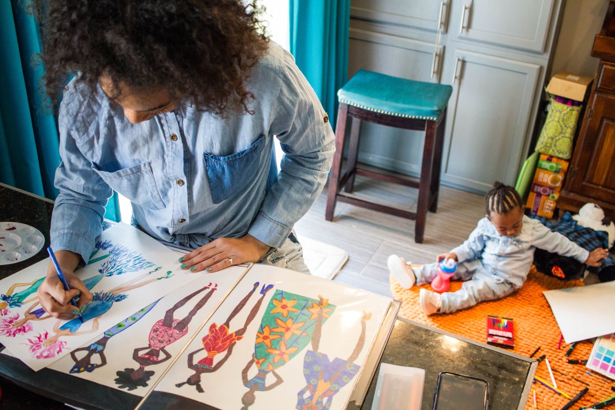 StatePriorities's tweet image. Women are more likely to live in poverty and more likely to perform unpaid labor. This #WomensHistoryMonth, honor women by supporting policies like #CTCs, paid leave, and affordable childcare. #WHM2023 

cbpp.org/research/state…