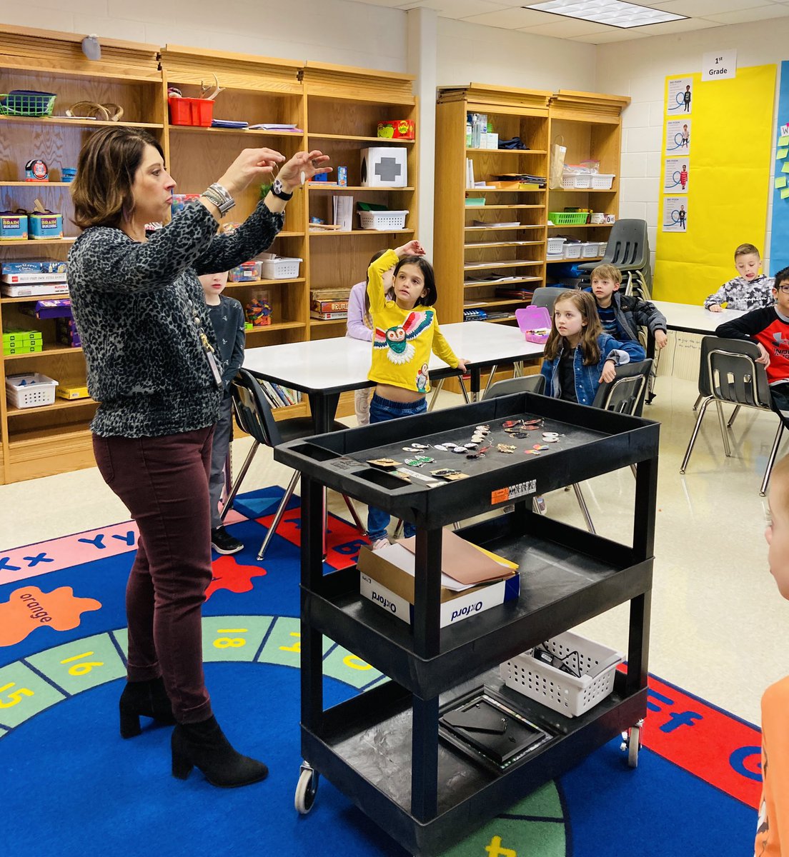 WendyKidwell's tweet photo. Another day, another jewelry designer. @KristaKimble visited my 2nd graders at SGES to talk about her business, Gifted Girl Creations. I think these kids are ready to design. @PWCSGiftedEd #thenecklaceshop https://t.co/5sIL2M5MnU
