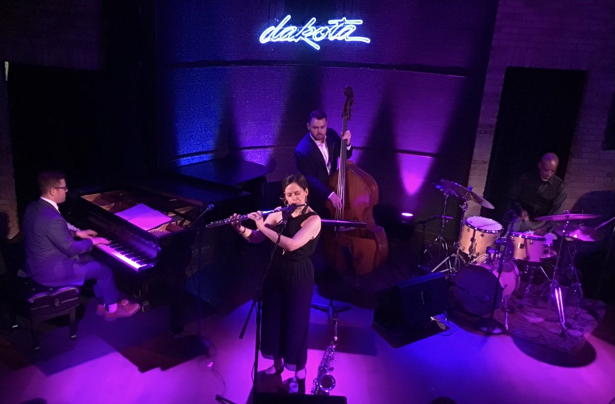 Fantastic 7-song instrumental set by NY-based Alexa Tarantino @tarantino_alexa Quartet performing primarily compositions from her latest album 'Firefly' with @RudyRoyston drums ; Philip Norris bass & 2023 Grammy winner @StevenFeifke piano last night in Minneapolis at @DakotaMpls.
