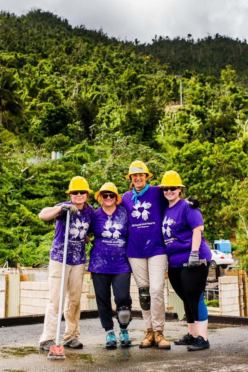 UGOImpact's tweet photo. Women's Day is about celebrating and supporting the amazing women in our lives! 

Together, we can create and cultivate a world where women are empowered to jump into action and reach their dreams. Let's lift each other up today! 

#InternationalWomensDay
#IWD2023 https://t.co/jpzKQQh1ZY