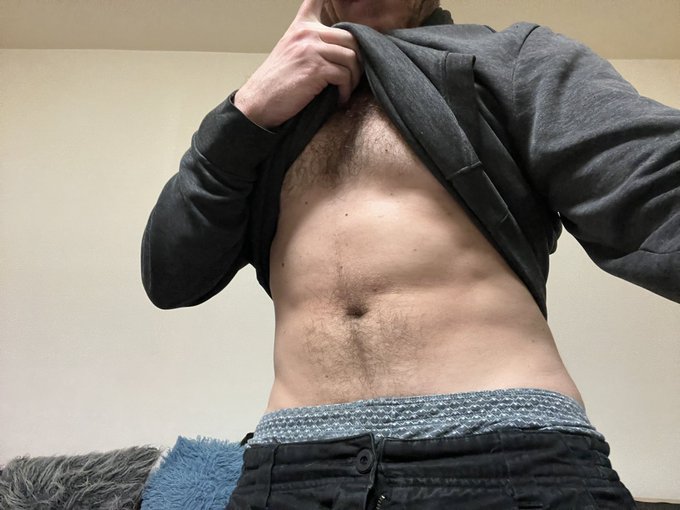 Happy 8th of march yall https://t.co/cObvOTMILJ<a href="/tag/mvsales"class="tags"><span>#mvsales</span></a><a href="/tag/mvboys"class="tags"><span>#mvboys</span></a>