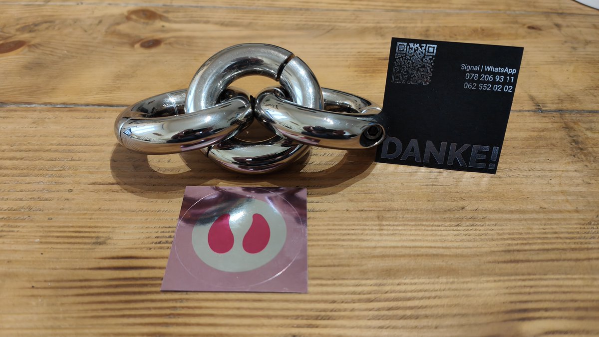 lucaslave86's tweet photo. Received some new balls stretching weights 🏋️‍♂️ (3x 200g). My little balls 🍒enjoy it 🤪 @PIGDREAMS_CH 

#stretchmyballs #ballstretchers #ballstretching #ballsout  #balls   #lowballs #ballsweights #uncut #smallpenis #BallsOnly #stretching #smallcock #smallballs https://t.co/UYkkmQP3ey