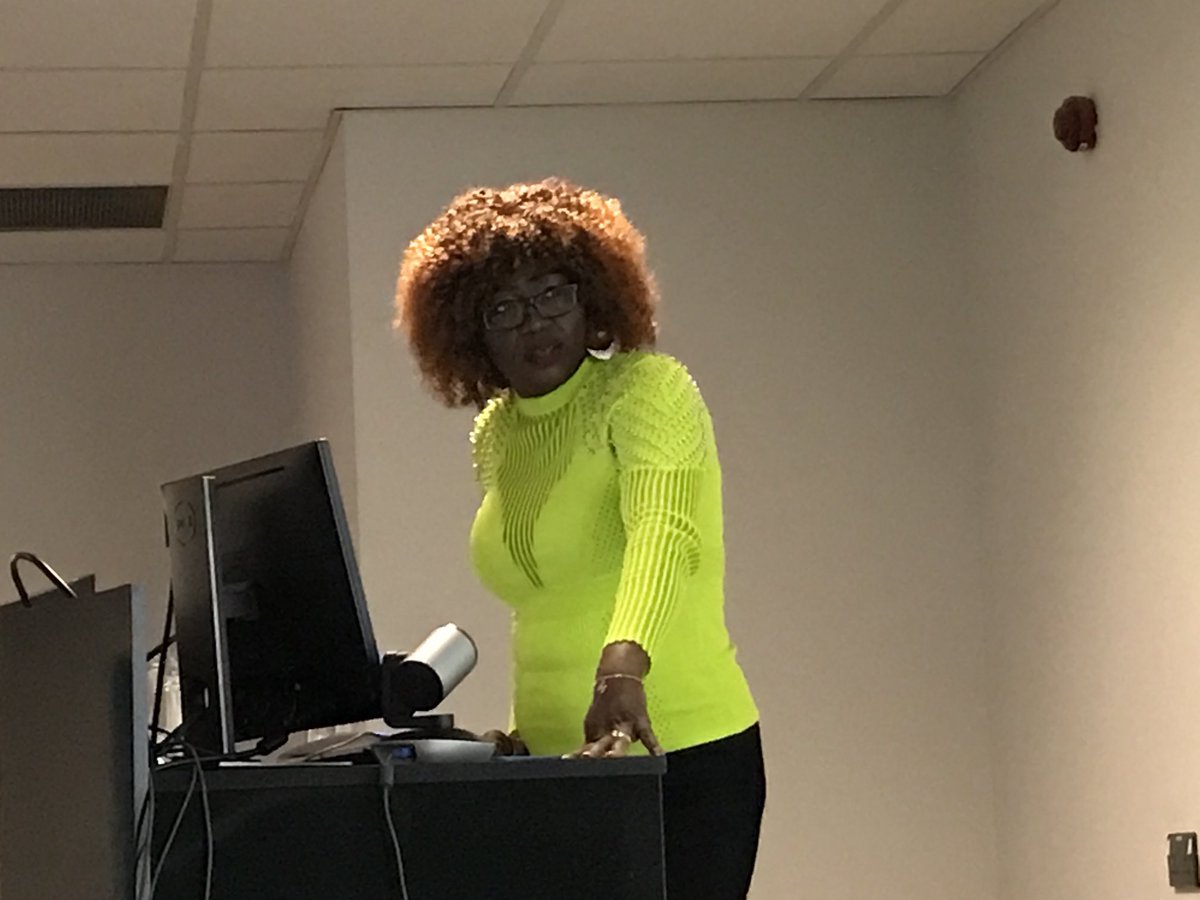 ⁦⁦Our new renal research centre is planning to have patient-directed research themes and we are privileged to have campaigner ⁦@Minxmeist3r⁩ with us today @ncalliance_nhs talking about her kidney disease journey and her vital work for ⁦<a href="/wshbmekidneys/">WSH BME Kidney Network</a>⁩