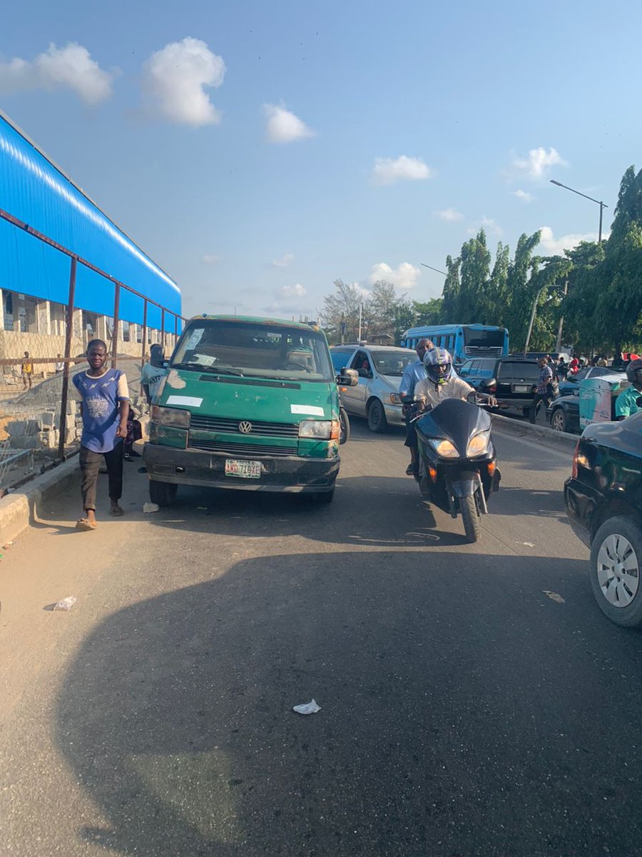trafficbutter's tweet image. : #FlashUpdate. There’s an impediment at National (Ikeja along) having a clutch problem. Owner is sighted working on it. Backlog on the corridor has extended to PWD. Our men are on ground managing the situation.  - Ltr