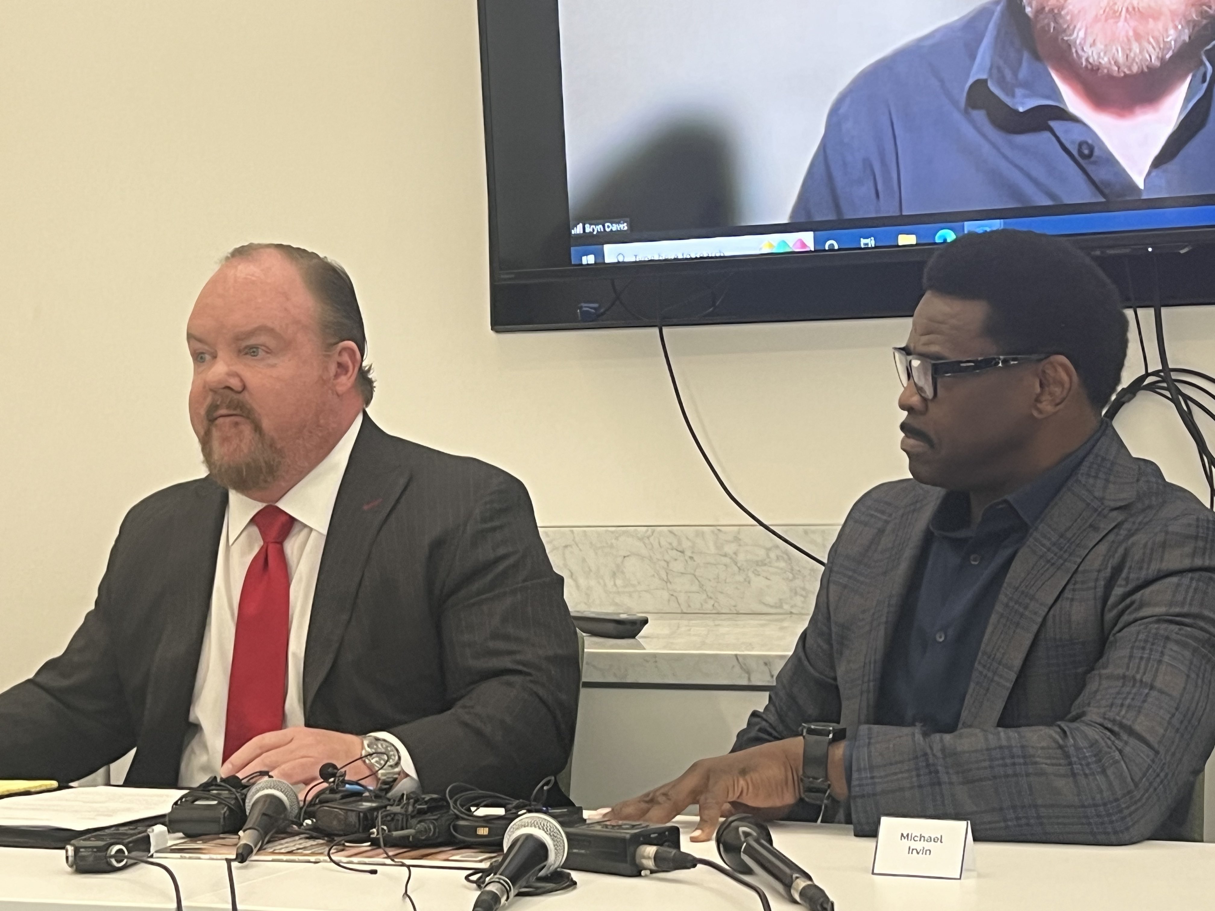 Michael Gehlken on Twitter: "Michael Irvin attorney Levi McCathern was allowed Tuesday to watch
