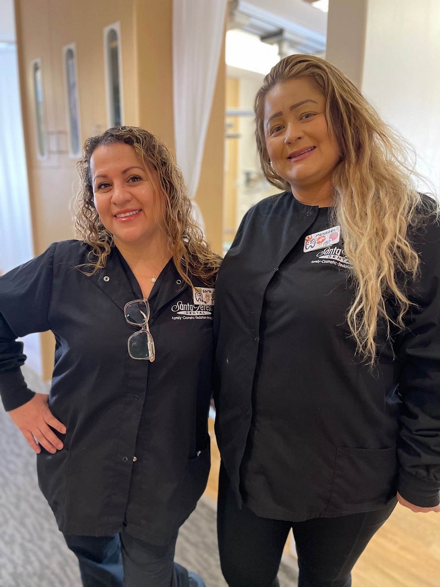 A big THANK YOU to our wonderful dental assistants, Sara and Mercedes! Thank you for all you do😘💙🦷

#DentalAssistantsRecognitionWeek #DentalAssistants #DARW #DARW2023