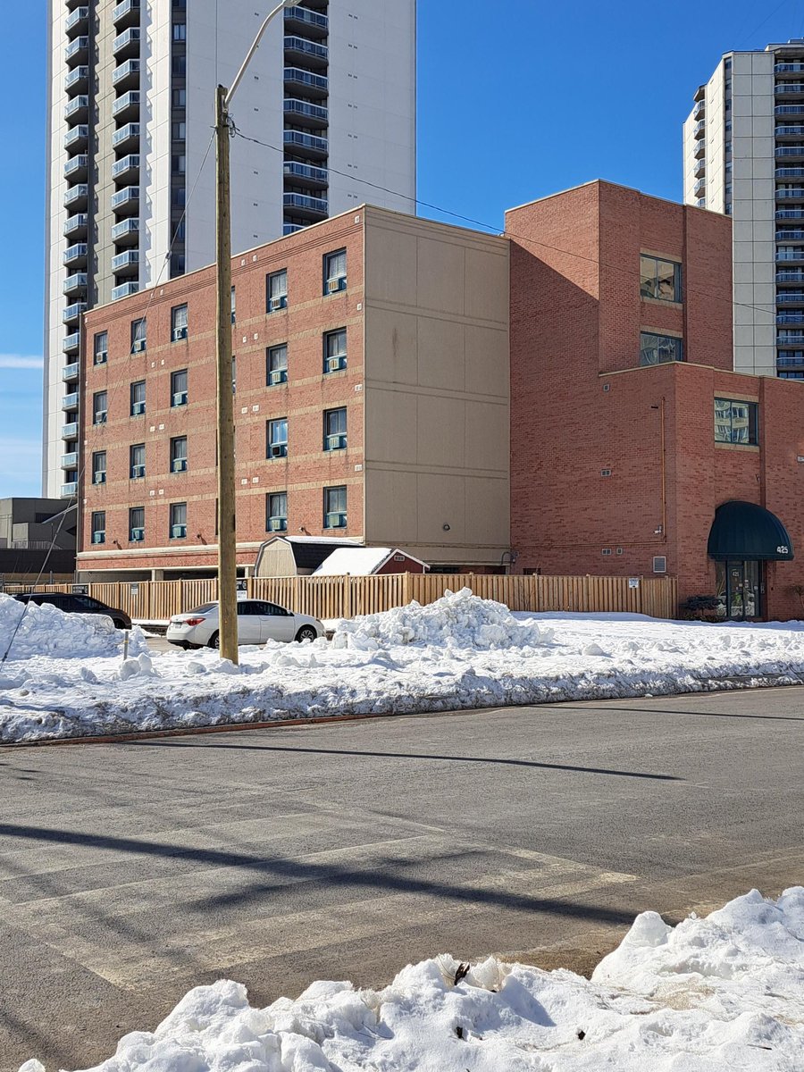 TweetsofMidtown's tweet photo. Being a small area, we are punching above our class when it comes to afford housing. Compared to other areas in #LdnOnt. If looking for a place &amp; need contact info, for some of these Apts. Go to the @CityofLdnOnt website under the heading of “affordable housing “  
#MidtownYXU https://t.co/NFwVXtl9Wg