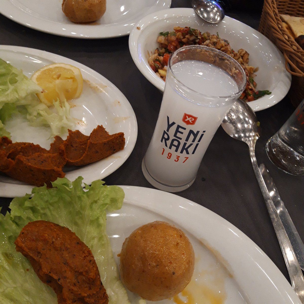 Denk gelenlere afiyetle