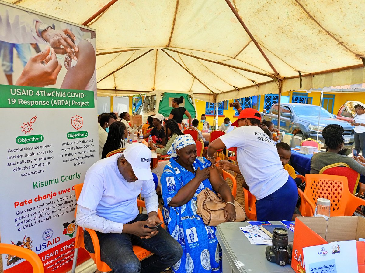 We joined Kisumu county in celebrating #InternationalWomensDay at Mama Grace Onyango social center.
Our USAID 4TheChild ARPA COVID-19 project team also conducted a vaccination drive at the venue.
#InternationalWomensDay
#IWD2023 
#genderequalitynow