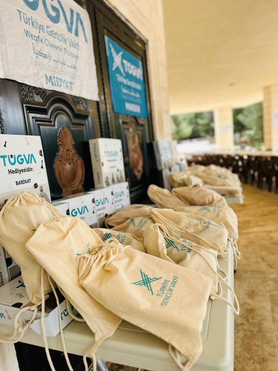 8 Mart dünya kadınlar günü kutlu olsun 💐
Deprem bölgelerinden Mardin’e gelip misafirimiz olan kadınlara MİDYAT’ın tarihi mekanlarını gezdirip hediyelerini takdim ettikten sonra uğurladık… #dünyakadınlargünü #tügvamidyat