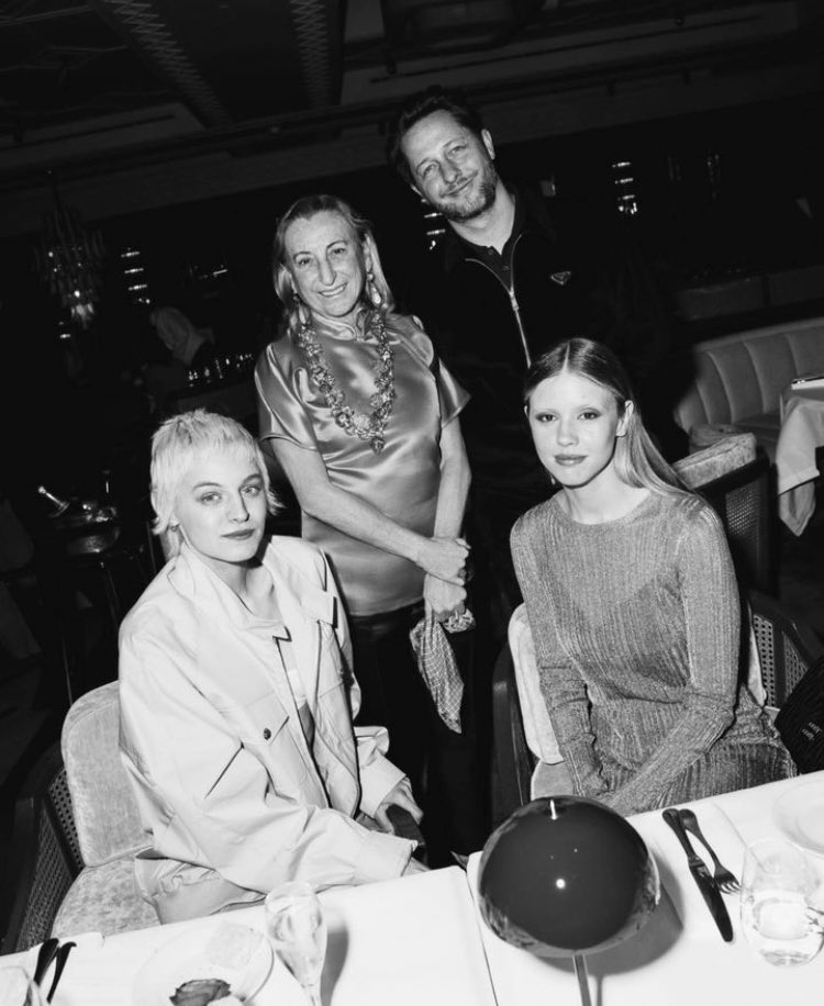 Mia Goth Updates on Twitter: "Mia Goth with Emma Corin, Derek Blasberg