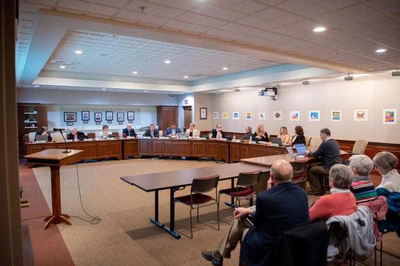mervwright's tweet photo. A very interesting story by my @LancasterOnline colleague @BrettSholtis  about the group Moms for Liberty, its agenda and its effect on Warwick School Board race (and meetings)  https://t.co/4NoReJDVbz https://t.co/yspl0WomU7