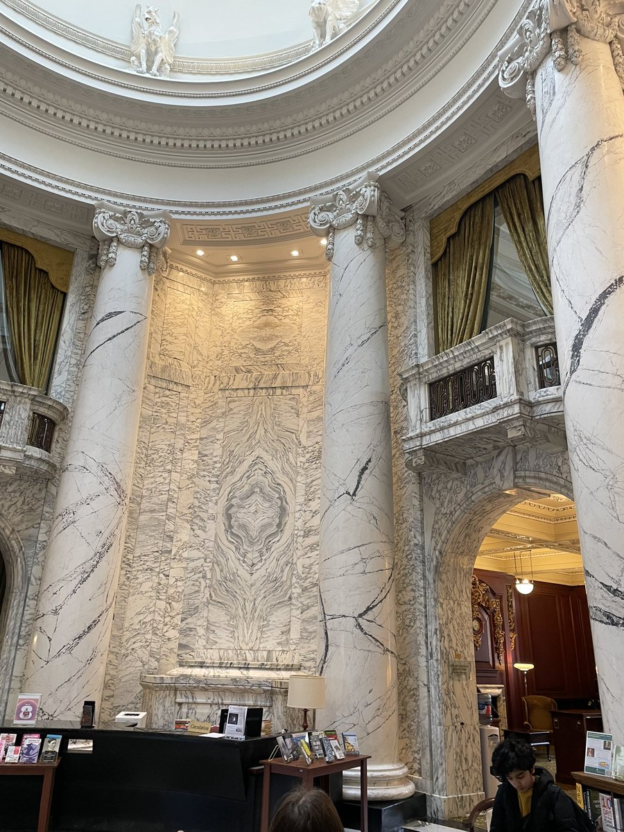 SeaquamSec's tweet photo. Thank you @KahlonRav for organizing the private tour of Legislature’s Library 😃👍🏼 https://t.co/i1kxgrsGlx