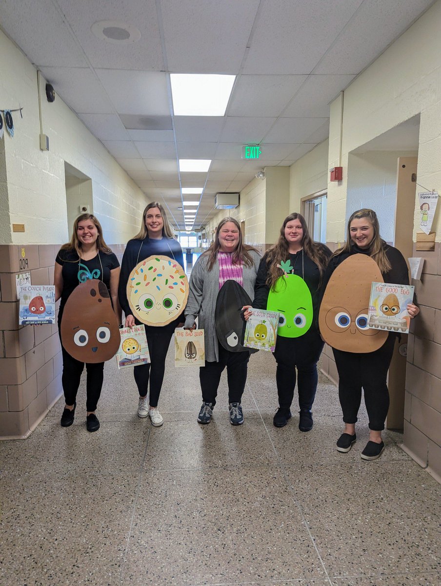 We love book character day! 📚🥚🍇🍪🥔