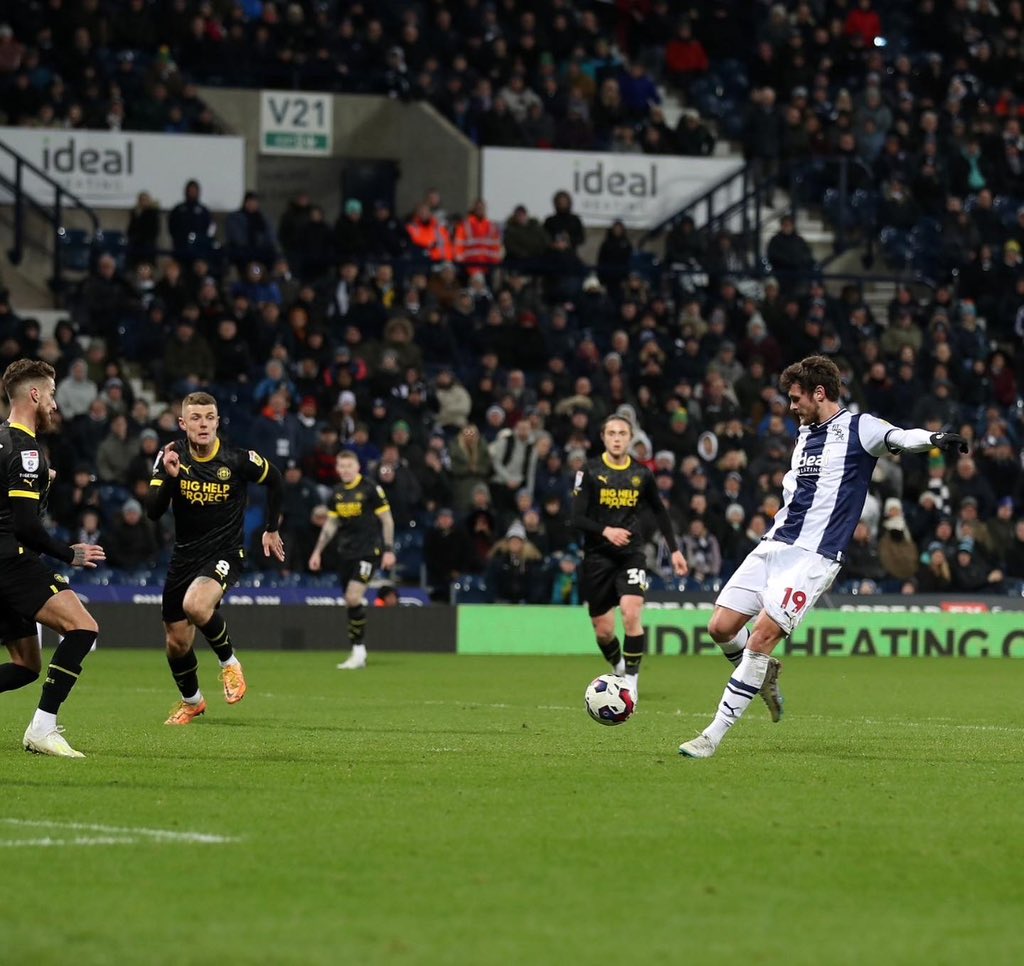 JohnSwift8's tweet photo. Another great night at the Hawthorns🔥 @WBA https://t.co/Ha431M9oa7