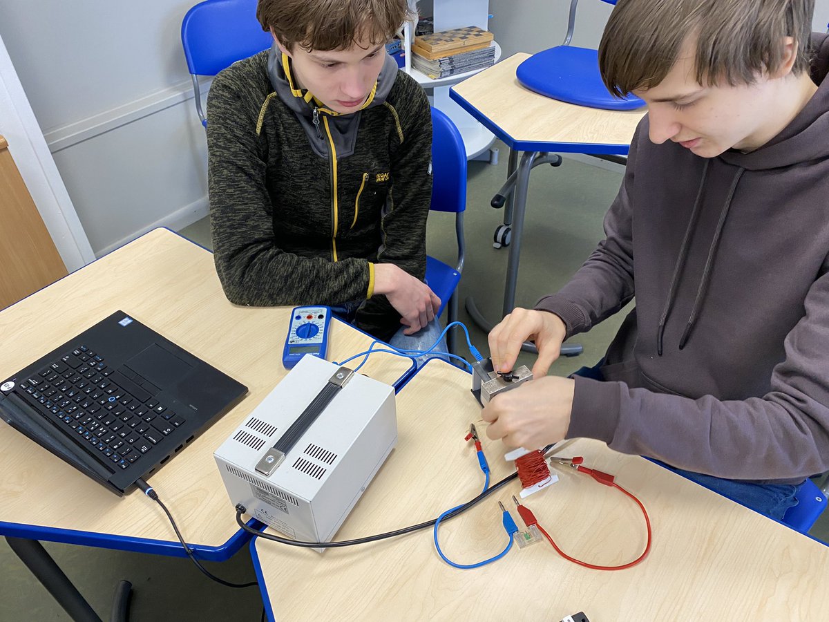 Varias asesorías del CARLEE han realizado una movilidad a Riga dentro de nuestro proyecto Erasmus+ Experiencia muy enriquecedora Job Shadowing+Docencia #somoscomunidad <a href="/dgalextranjeras/">L.Extranjeras ARAGON</a> <a href="/dgafprofesorado/">F. Prof. Aragón</a>