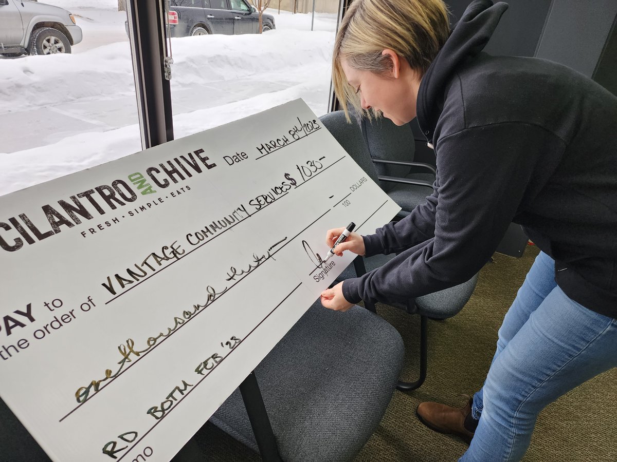 cilantro and chive tweet media