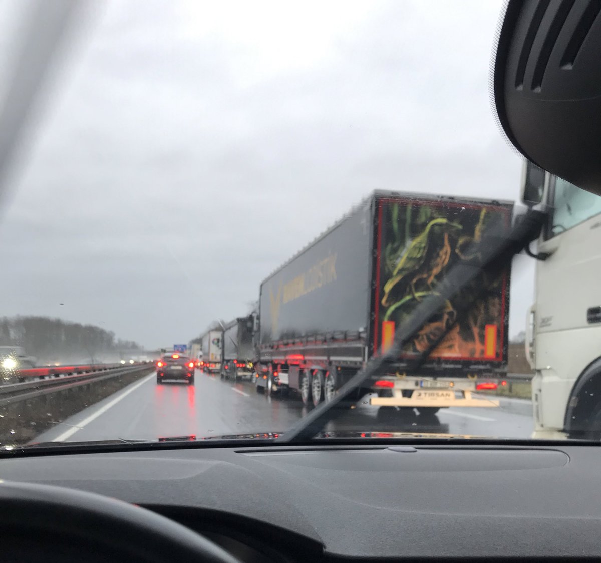 Es ist alles echt! #Geistertruck <a href="/drei90/">drei90</a>