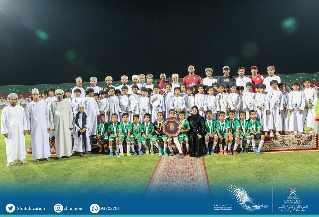 الرؤيا بطل دوري كرة القدم لمدارس الحلقة الأولى ب #تعليمية_شمال_الشرقية في نسخته الثانية بعد تغلبه على مدرسة المضيبي بضربات الجزاء الترجيحية 🥇🏆