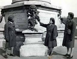 AmbroseTours's tweet photo. Join SAHT and historian Edna Cummings (Ret. Col, U.S. Army) on the 6888th Tour in June 2023. You'll retrace the steps of the first African American women to serve in the U.S. Army. Tour info: https://t.co/WWkAgEkPPY
#SAHT #1HistoryTourCompany #6888thTour #AfricanAmericanWomen https://t.co/c8eAp55p8f