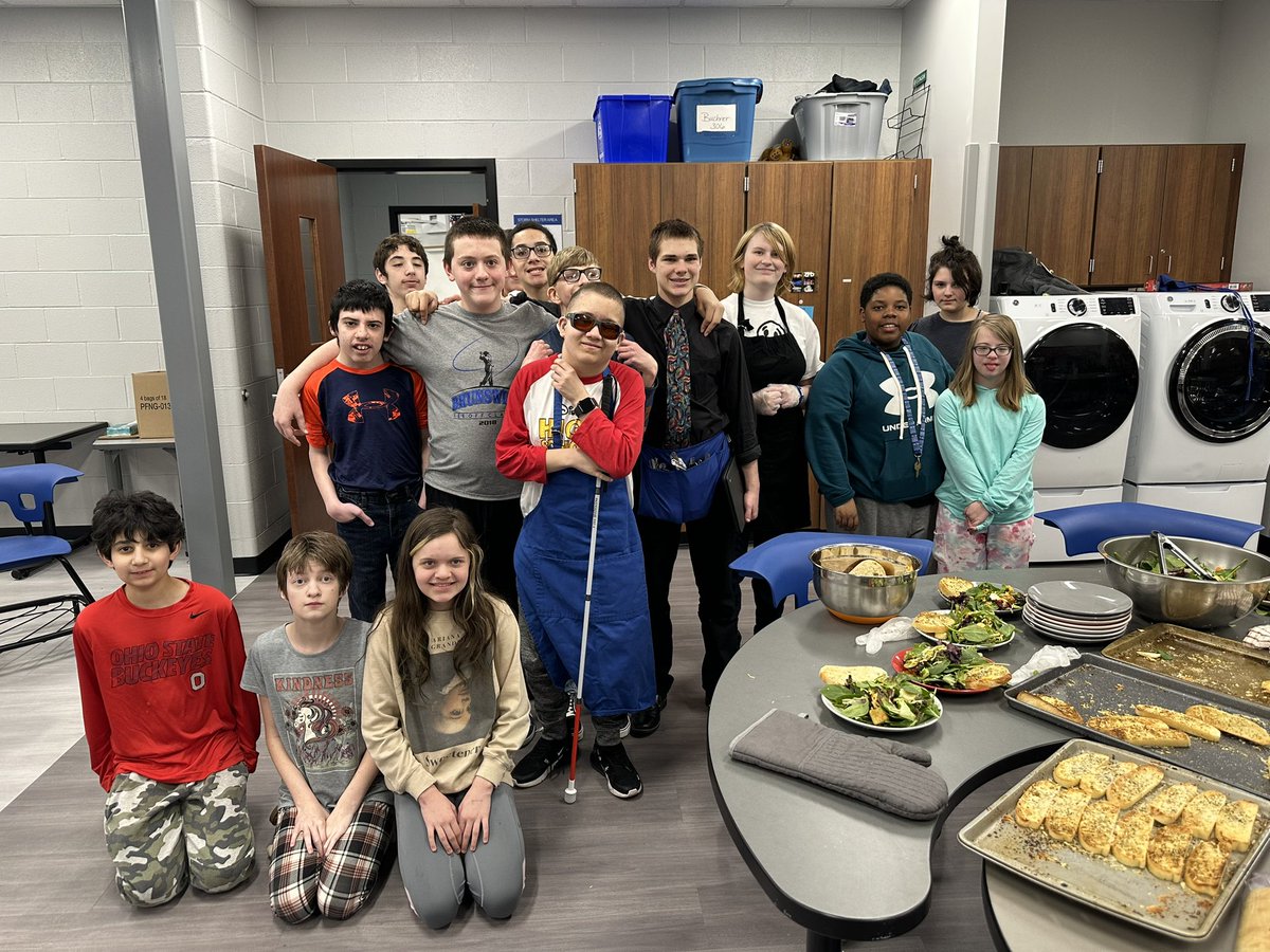 BMSThompson's tweet photo. Our kids made some incredible soup, garlic bread, and salads today!! Now for the dishes!! 😩 #BrunswickPRIDE https://t.co/O2UMCOwB9J