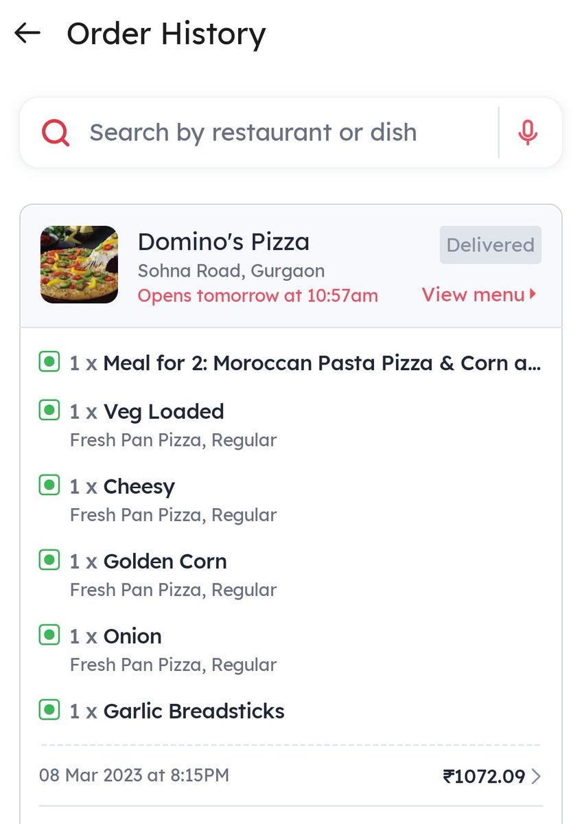 shivamclicks's tweet photo. @zomatocare @zomato @deepigoyal 
Ordered frm @dominos_india, for 2 hrs it said the order is slightly delayed of 17 mins. We were helpless as Domino's was not responding and Zomato said Domino's will only respond. At 11pm it said your order is delivered but we received nothing. https://t.co/LHWrvBv7T2