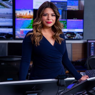 Mariel Ruiz on Twitter: "#NewProfilePic"