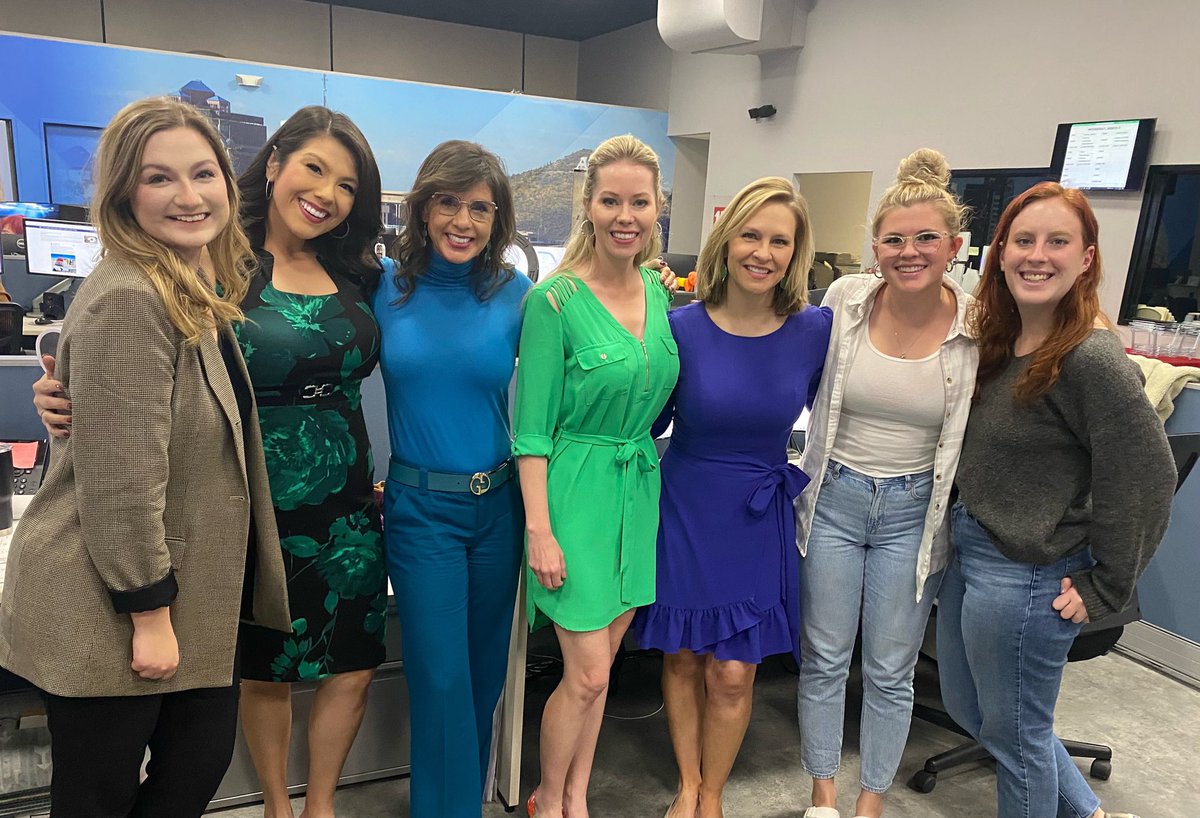 Mary_reports's tweet image. So happy I get to work with such incredible women! #InternationalWomensDay @KOLDNews