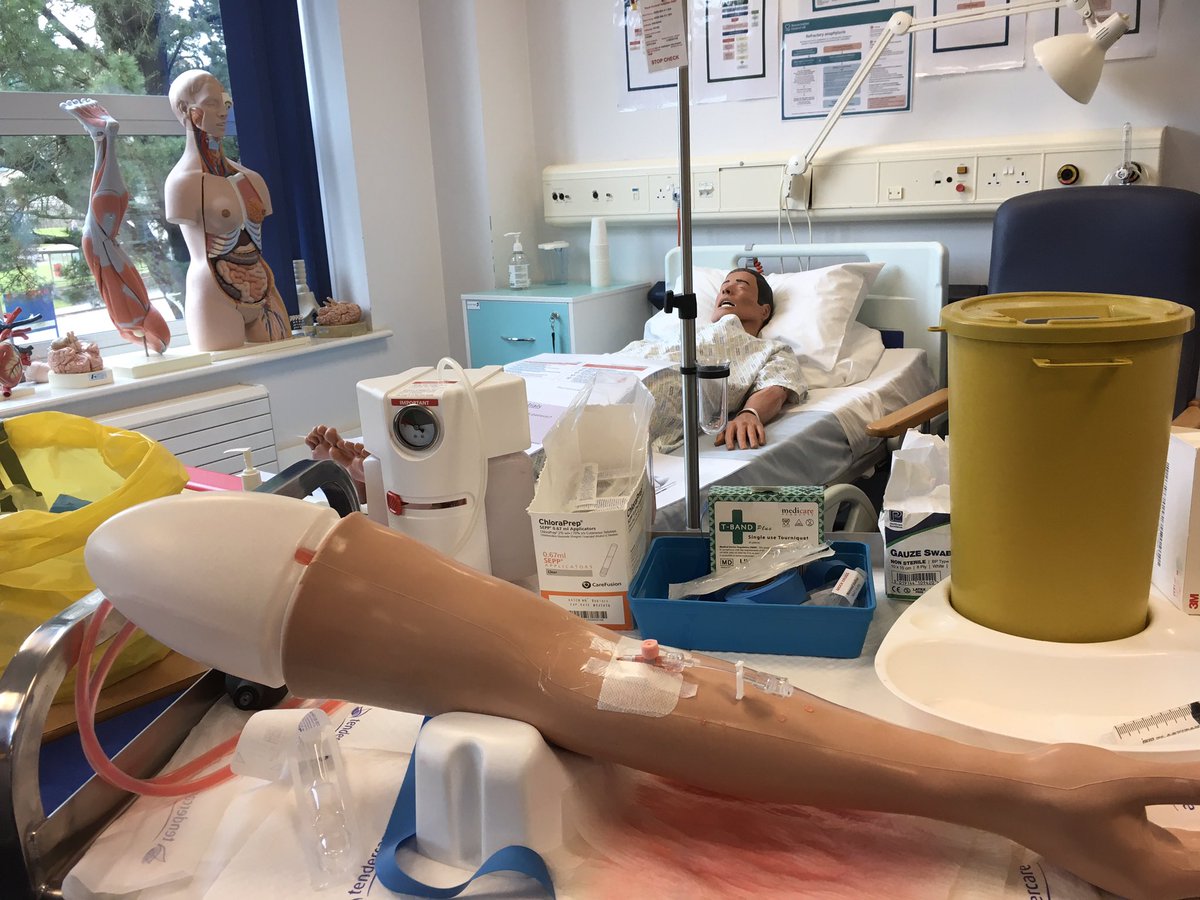 PUNC21MariaT's tweet photo. Happy International Women’s Day !
And Thank you Very Much for another great #NRS507 Clinical Skills Session to everyone who contributed to our lessons 📚💕 https://t.co/aqcgf8c9O0