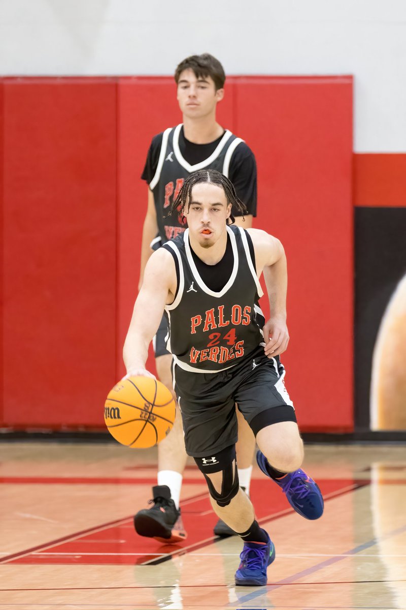 PVSeaKingBasketball tweet media