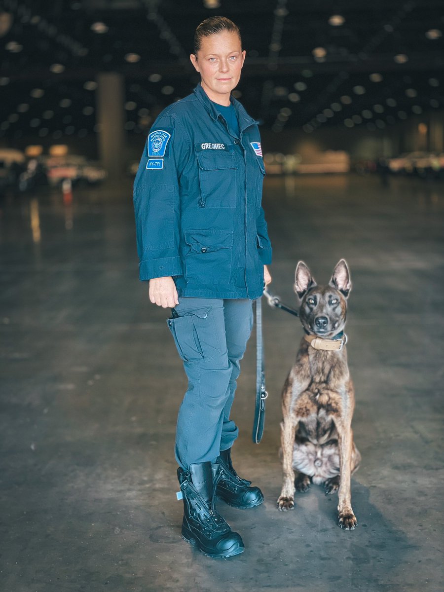 March 8th is #InternationalWomensDay. Today we salute the women of the Emergency Service Unit - K9 Team.

These women play a huge role in the success of the Special Operations Bureau, and consistently strive to raise the bar in canine law enforcement.