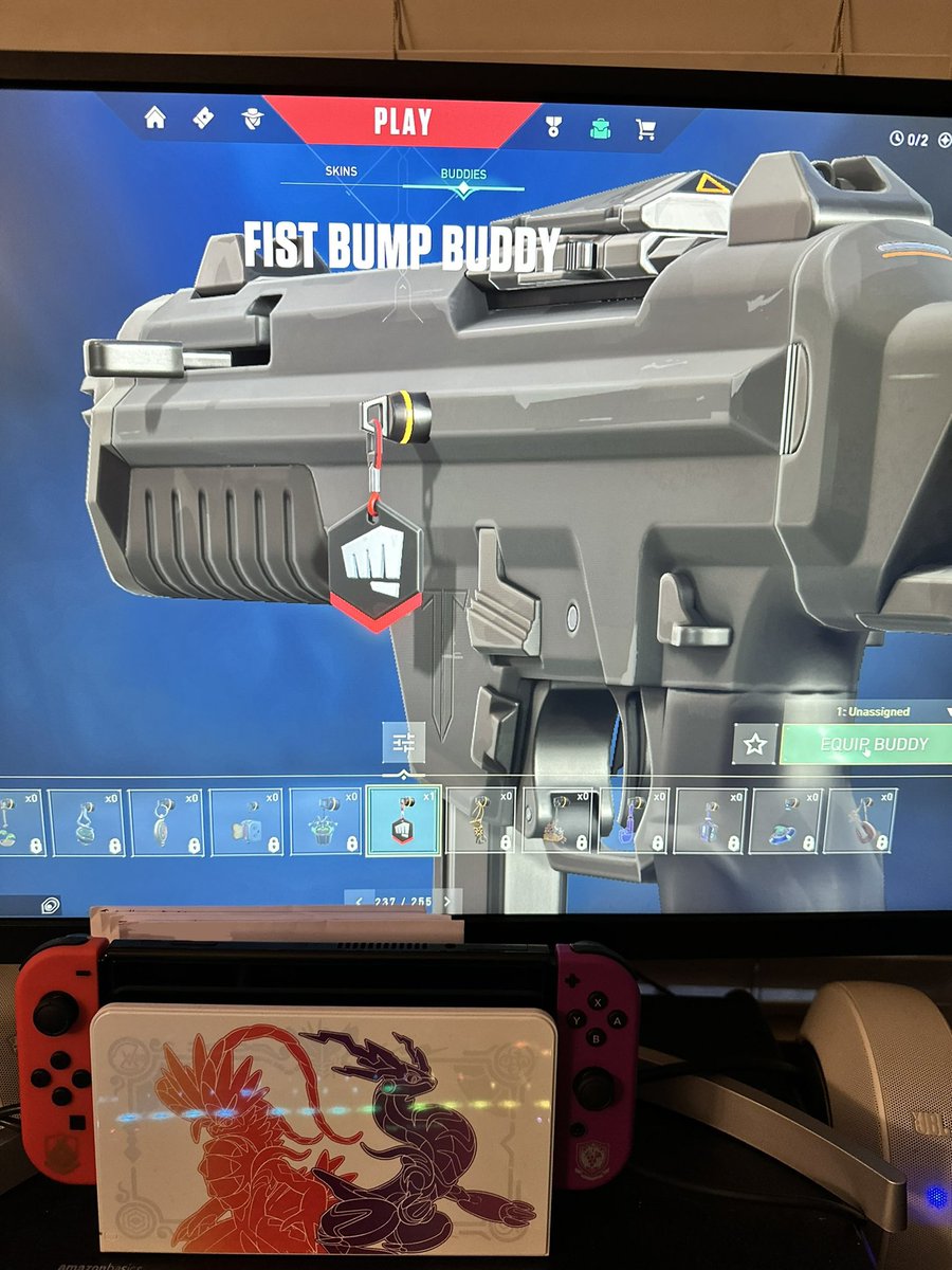 JonBonDenys's tweet photo. I’ve just been, very loudly, informed that this digital keychain is apparently one of the rarest things I own 😂 https://t.co/m9jfkQCkIW