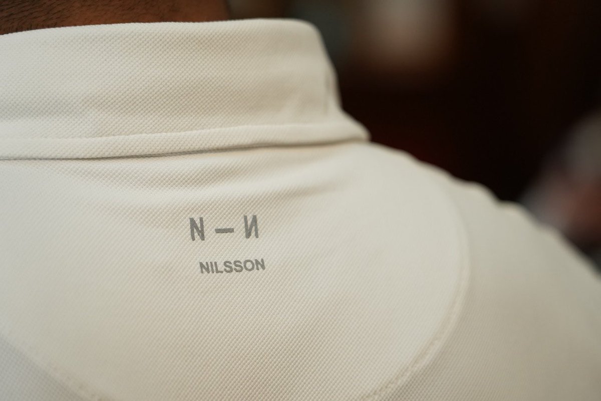 nilssongolfuk's tweet photo. #knapp

✔️ button down
✔️ tasteful branding 
✔️ wear on and off course
✔️ high performance 
✔️ heat stamping available 

And free delivery on all orders

#course2clubhouse
#bunker2bar
#nilssongolfers https://t.co/g4Fl0A3nR2