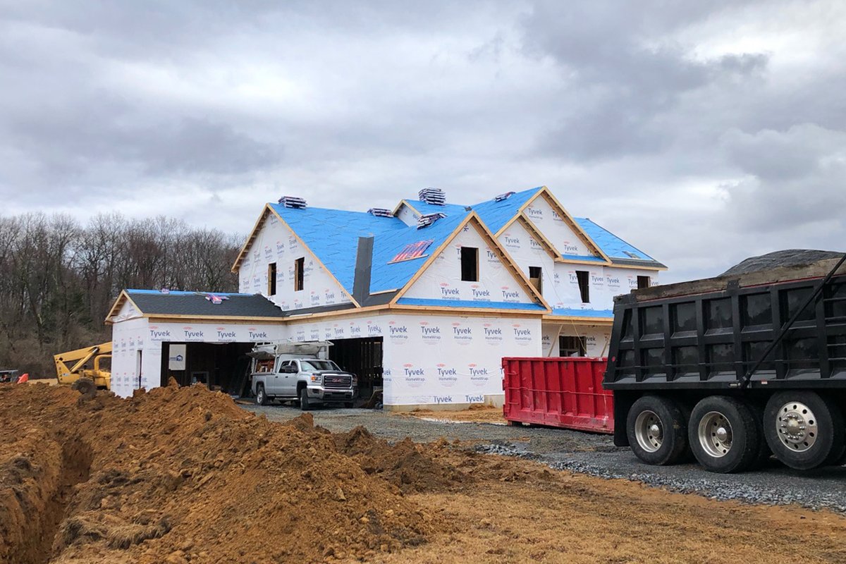 dbelitecustom's tweet photo. Progress update on our latest custom home:

🚧 Yesterday our Trade Partner Batdorf Masonry poured 21 yards of concrete for the home’s basement and back porch.

#makeyourhomeelite #customhomebuilder #greaterreadingpa #berkscountypa https://t.co/jus2FVYAId