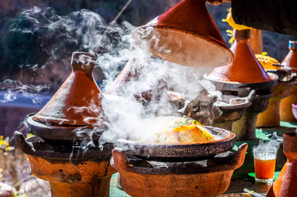 #moroccanfood #tea #tajin #travel #discover #traditionalart #morocco #fez #marrakech #merzouga #desert #tourism #enjoy #nature #photography #landscape #species #luxury #sahara #sand #bivouac #breathtaking #landscape #cultura #traditional