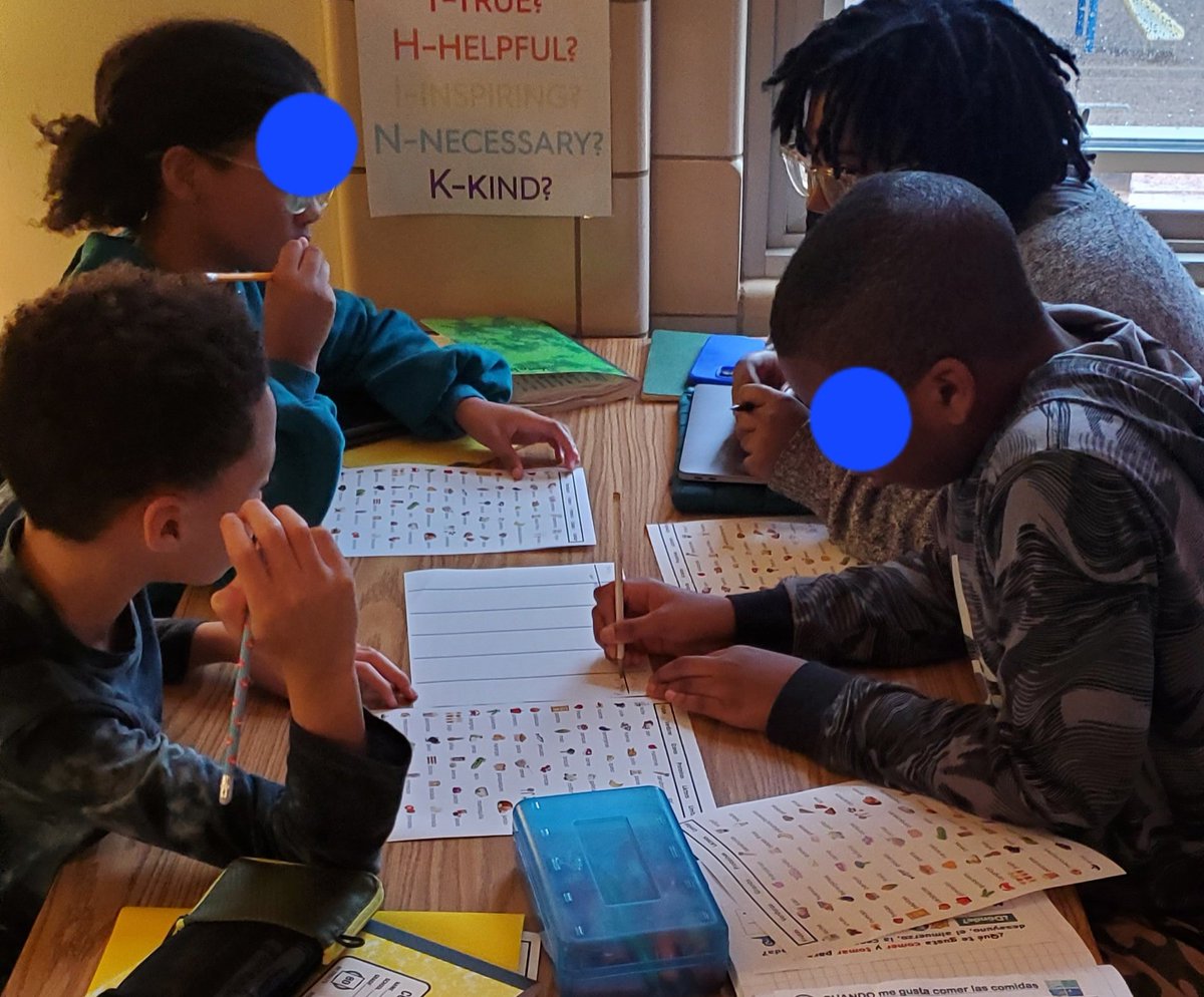SraChupnick's tweet photo. Gr5 students @ChatsworthSch sorted foods into correct food groups in Spanish to create balanced meals. @BcpsPassport @OWLteamBCPS @BCPS_Sup @bcpstv #MarylandSealOfBiliteracy #CollegeAndCareerReady #LanguageIsLiteracy #CrossCurricularLessons @BcpsHealth https://t.co/I6rcPokYHV