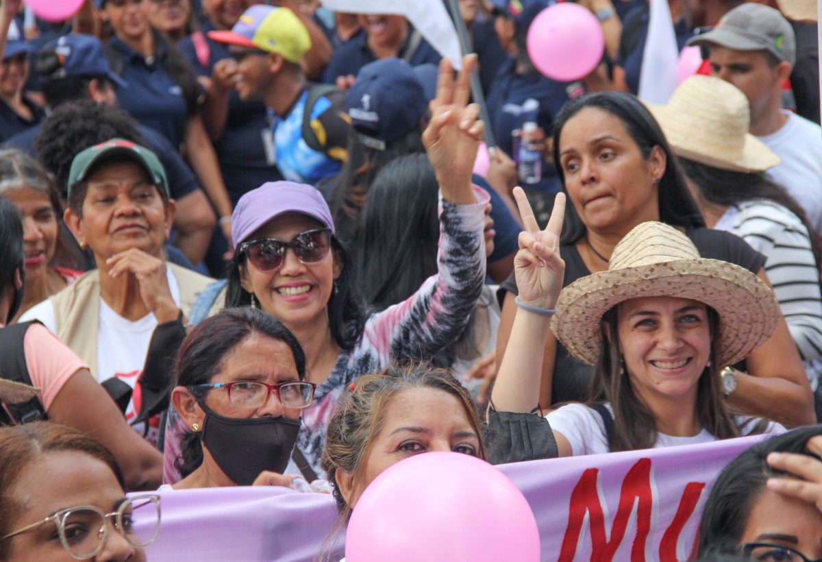 💜Pdte.  <a href="/NicolasMaduro/">Nicolás Maduro</a>

"Empoderar a las mujeres desde el vientre, darle el poder del conocimiento, de los valores, darle el poder de
la vida, darle el poder a las mujeres es vital".

#ChávezFeminista