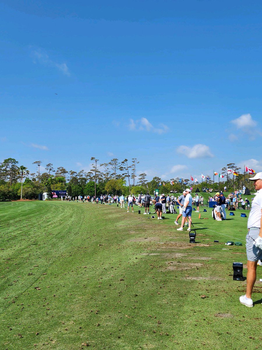 The #GCQuadSquad is out in full force this week at The Players Championship 🤩. GCQuads as far as the 👁️ can see! Who’s your pick to take home the 🏆 this week?!

#GCQuad
#TrustedByTheBest
#ForesightSports