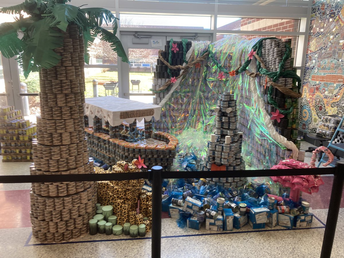What an awesome job by our West MS students and Mrs.Hook in creating this year’s Can Structure! Hard work for such a good cause. <a href="/CRada_WWMS/">Chris Rada</a> <a href="/ChrisTrickett24/">Chris Trickett</a> #wilsonsd