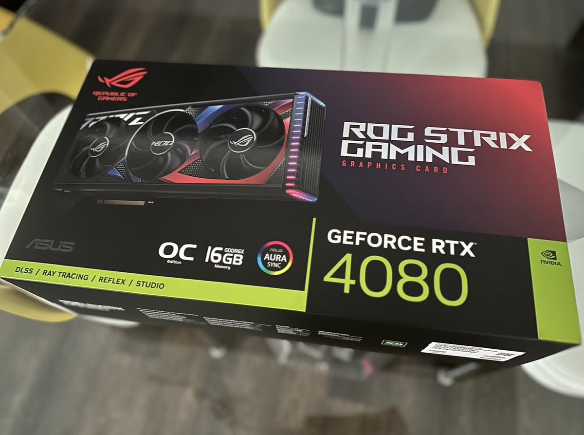 nikkibreanne tweet media