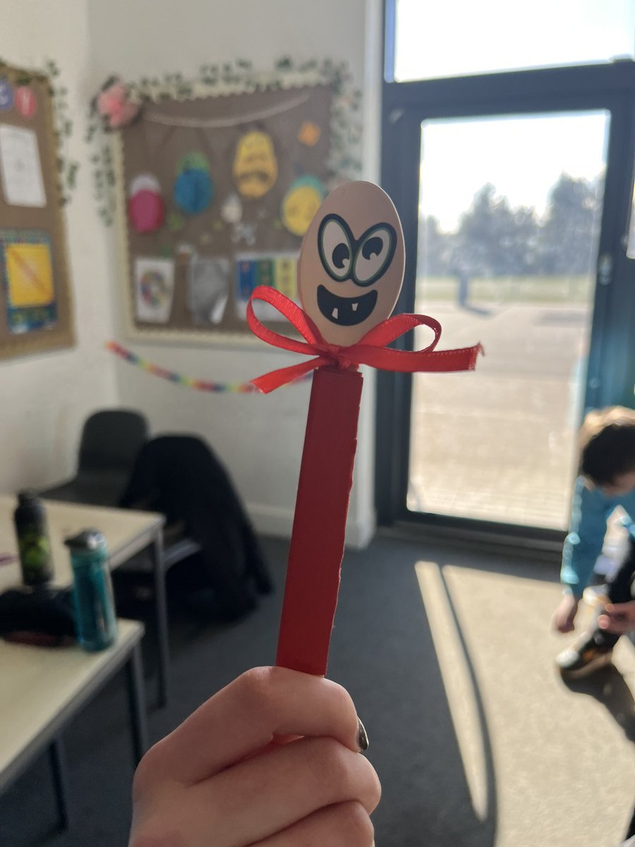 EmotionALLServ's tweet image. Another full day @Cuiken_Primary some more learning &amp;amp; teaching of HWB today. #spoontheory #picknmix #hwbcurriculum