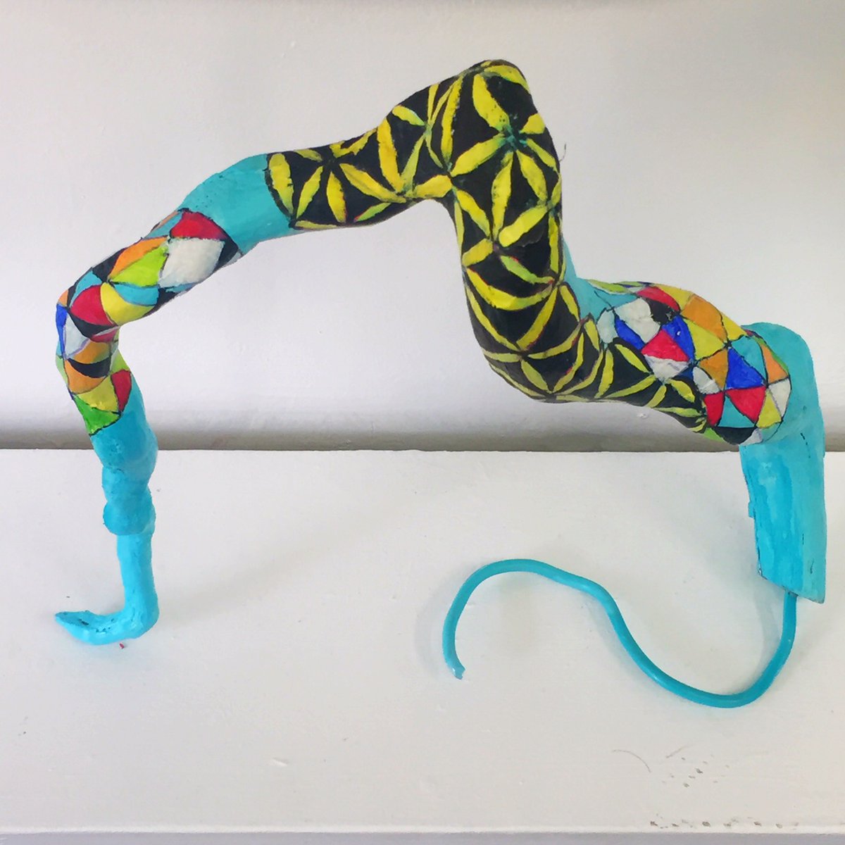 hello,
 
 I was making stick sculpture all that year and obsessed with #snakes 

#sculpture #FineArt #contemporarysculpture