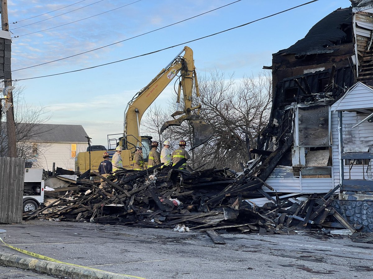 Dayton fire officials are confirming a second body was found in the rubble of a home that caught fire early this morning. Fire crews have been on scene for more than 14 hours today. Read the full story here: wdtn.com/news/local-new…